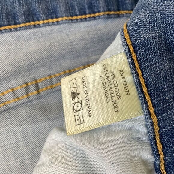 Altar’d State Distressed Denim Jean Shorts Womens size 31 Cuffed Raw Hem Stretch - Picture 10 of 13